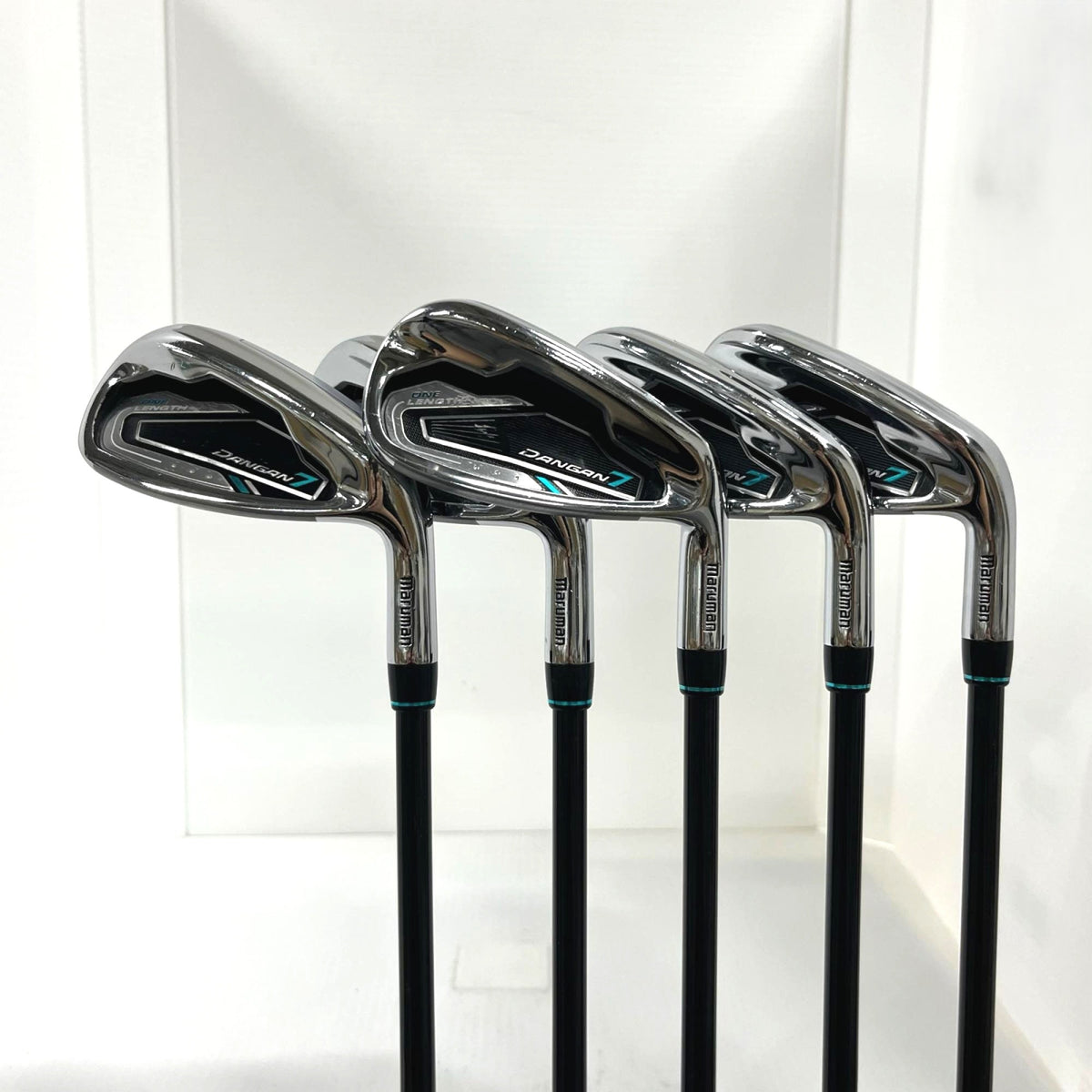 Majesty Golf (Formerly Maruman) Iron Set DANGAN7 Original carbon 5 pieces Men