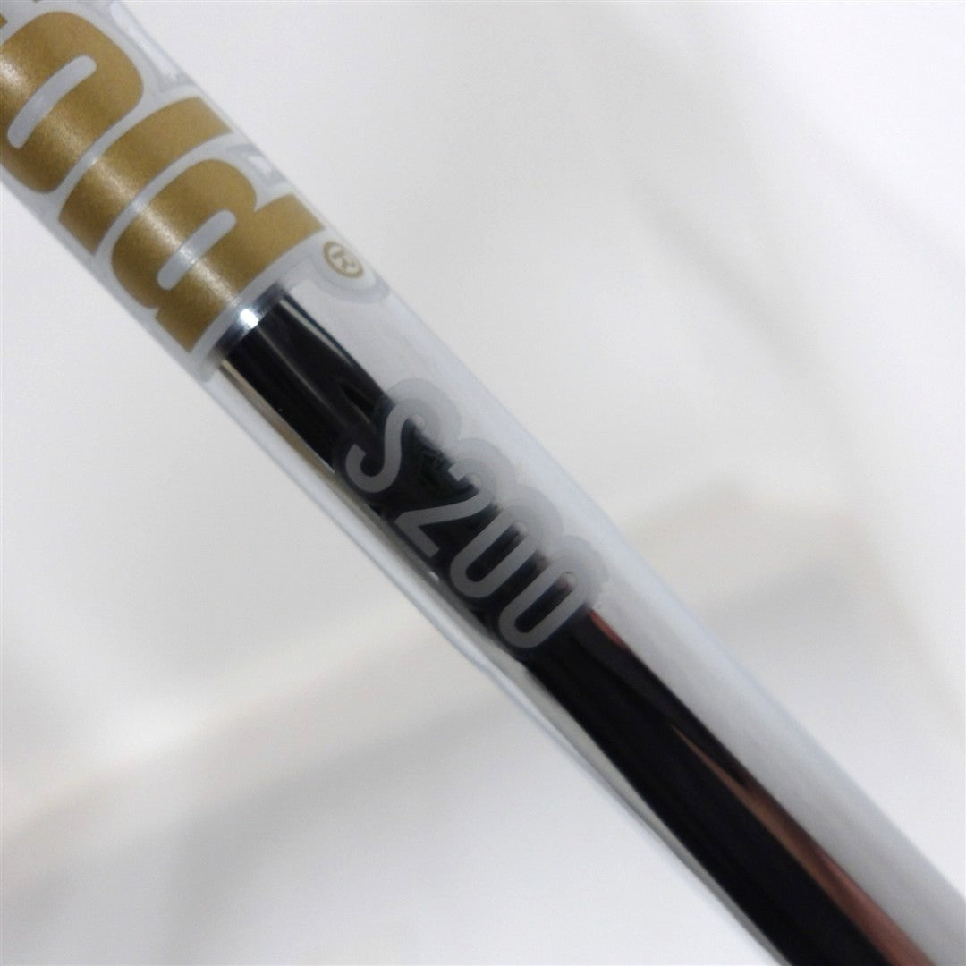 HONMA Iron Set TOUR WORLD TW757Vx Stiff Dynamic Gold S200 7 pieces: