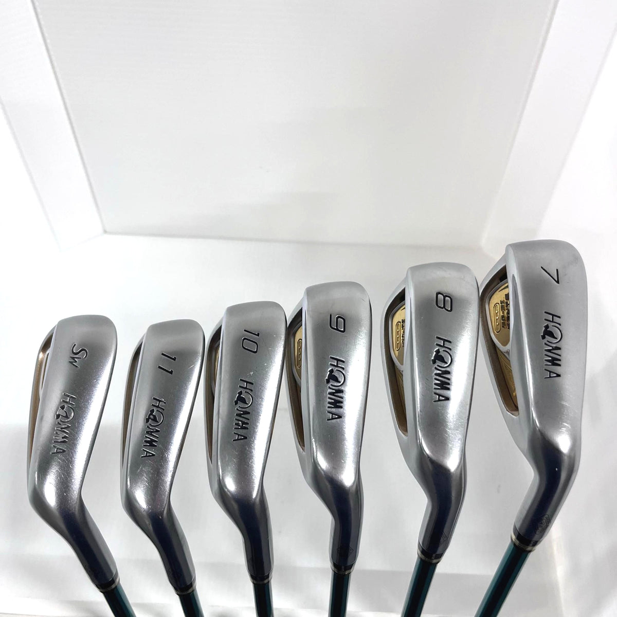 HONMA Iron Set BERES IE-05 3S ARMRQ∞ 44 (Iron) 6 pieces Men