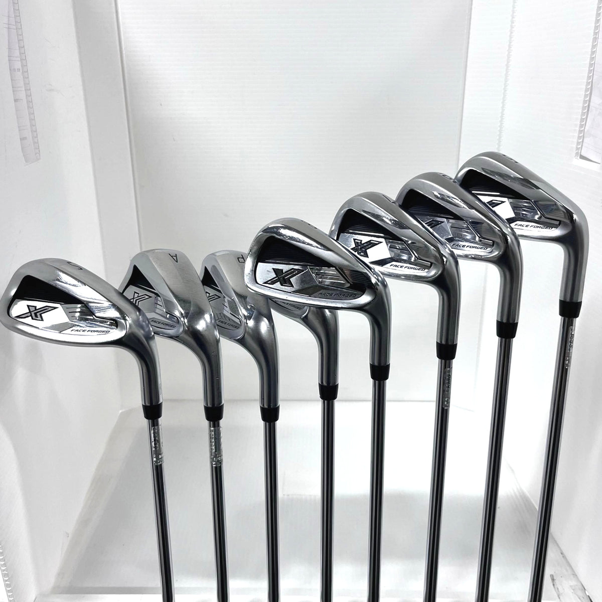 XXIO
Iron Set XXIO (2024) eks Dynamic Gold 95 8 pieces Men