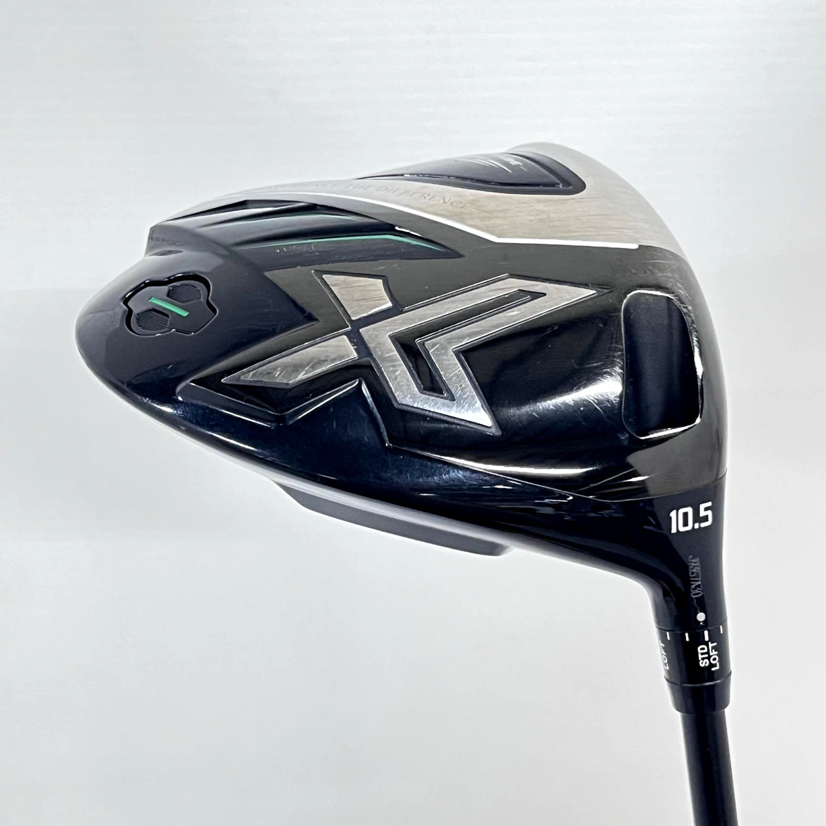 XXIO
Driver XXIO (2022) eks 10.5° StiffRegular Miyazaki AX-2(DR)