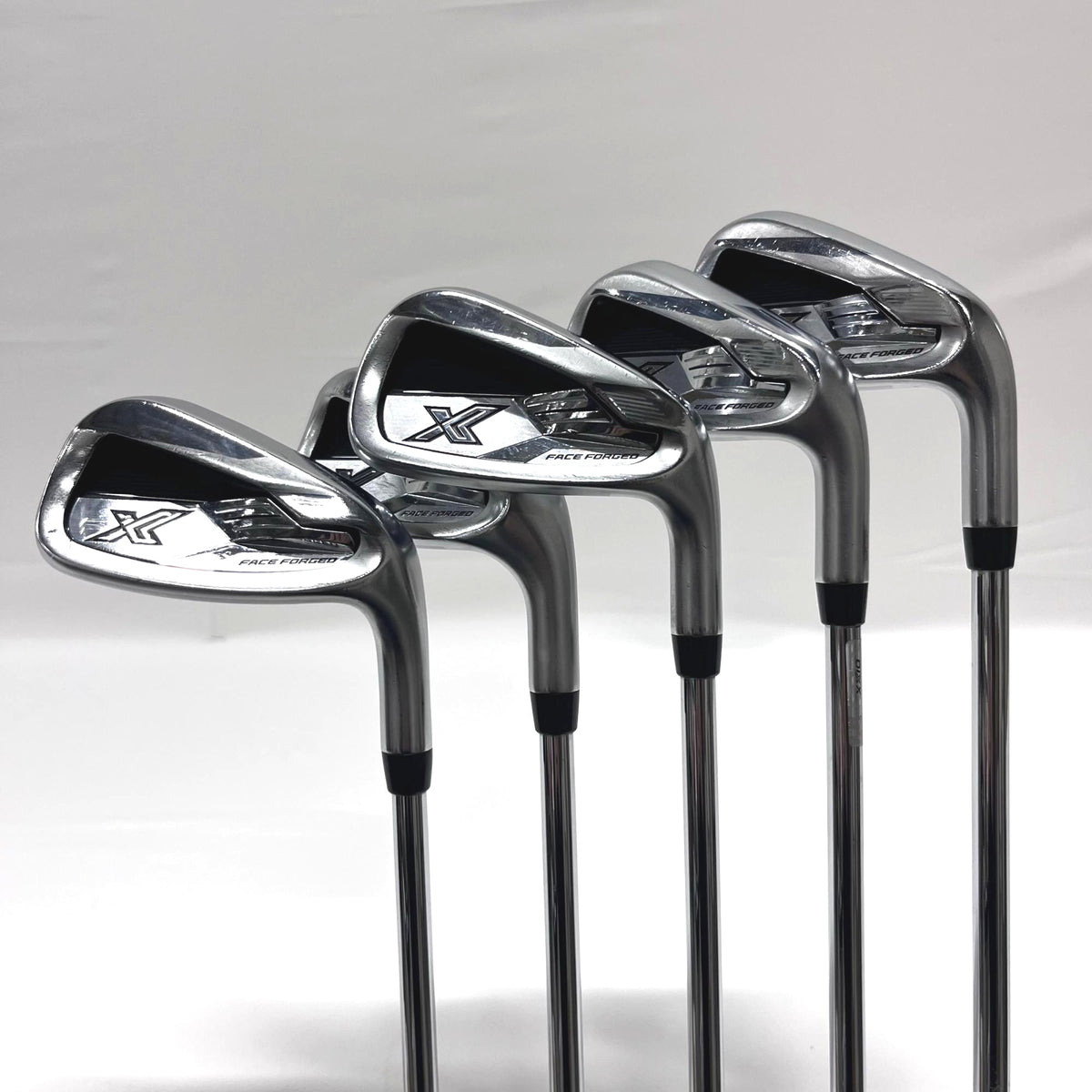 XXIO
Iron Set XXIO (2024) eks Dynamic Gold 95 5 pieces Men
