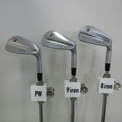 Bridgestone Iron Set TOUR B 200MB Stiff Dynamic Gold S200 7 pieces