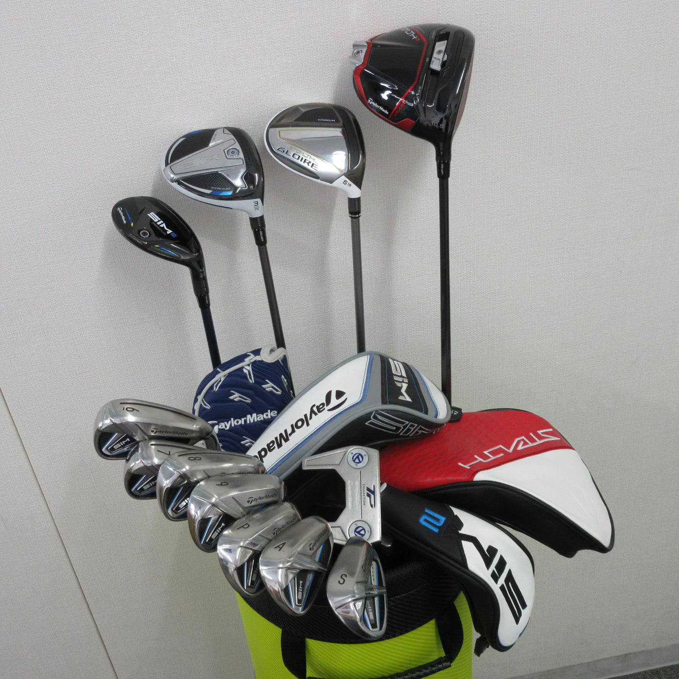 TaylorMade Starter set Stiff 12 pieces (No caddie bag)