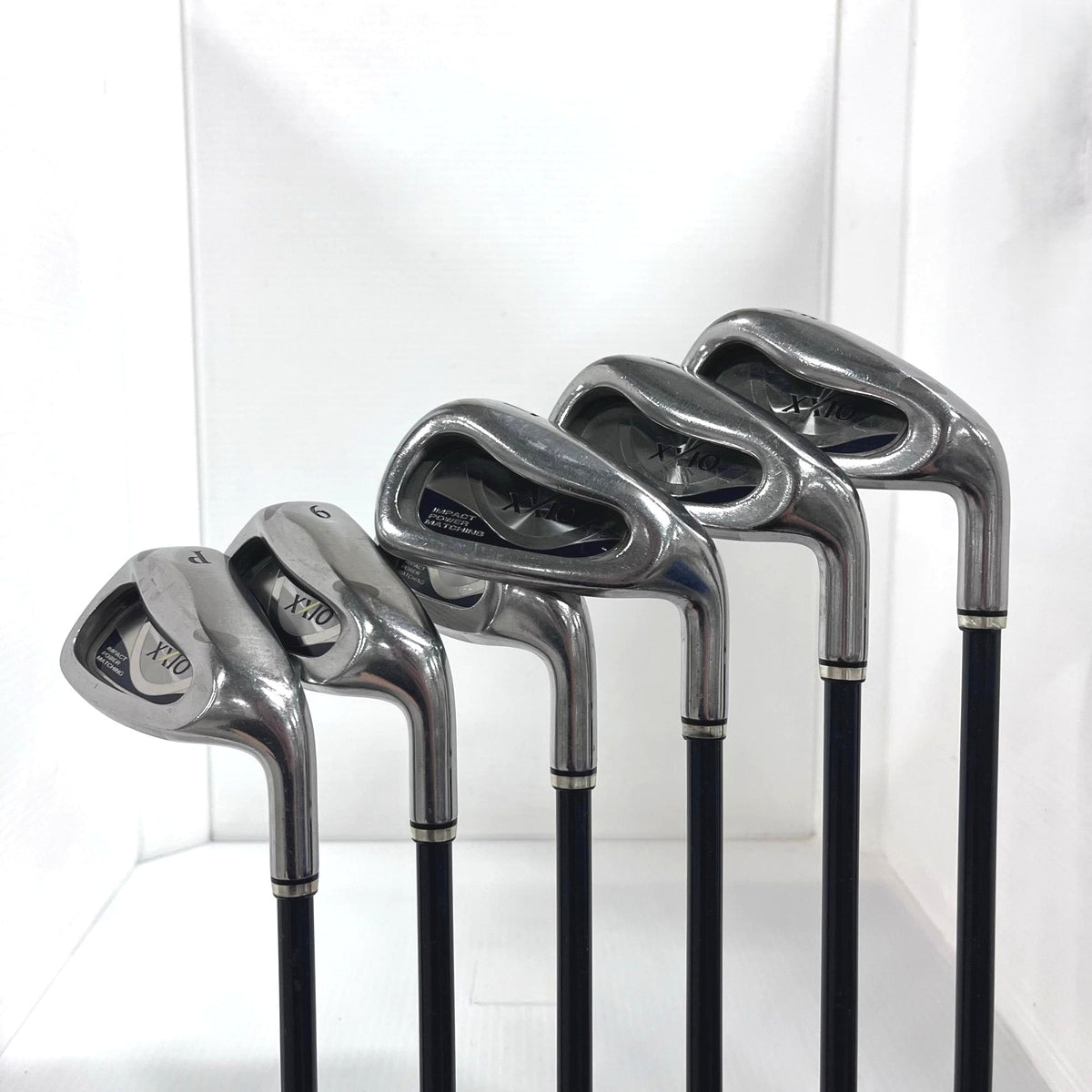 XXIO
 Iron Set XXIO (2006) XXIO MP400 (Irons) 6 pieces Men