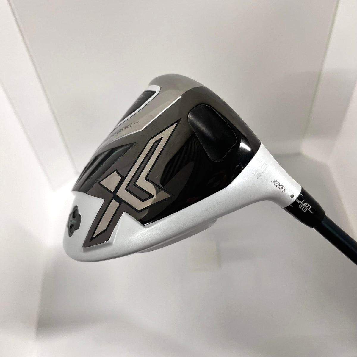 XXIO
 Driver XXIO (2022) eks White 9.5° Stiff Miyazaki AX-2(DR)