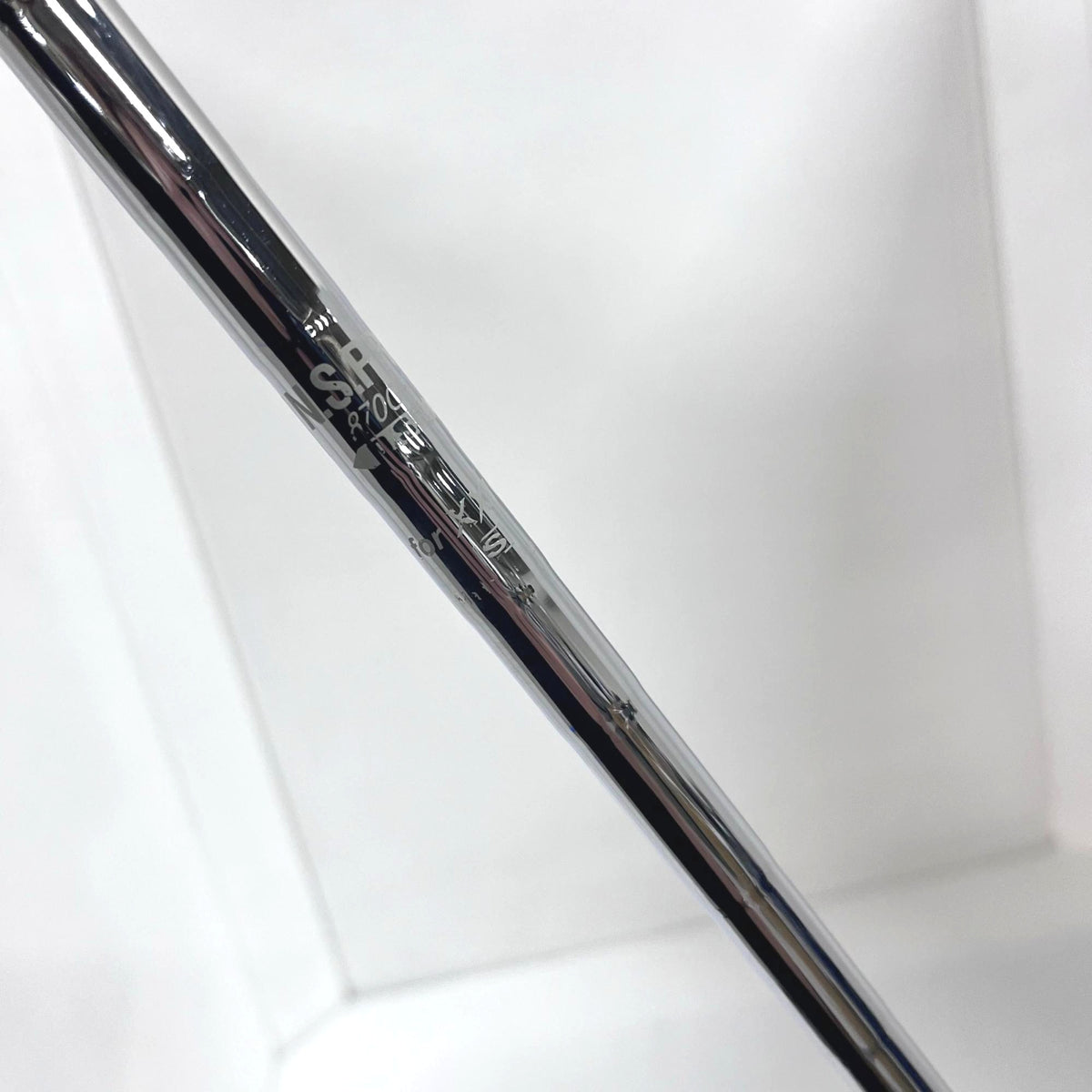 XXIO
 Iron Set XXIO (2018) NS PRO 870GH D.S.T for XXIO 5 pieces Men