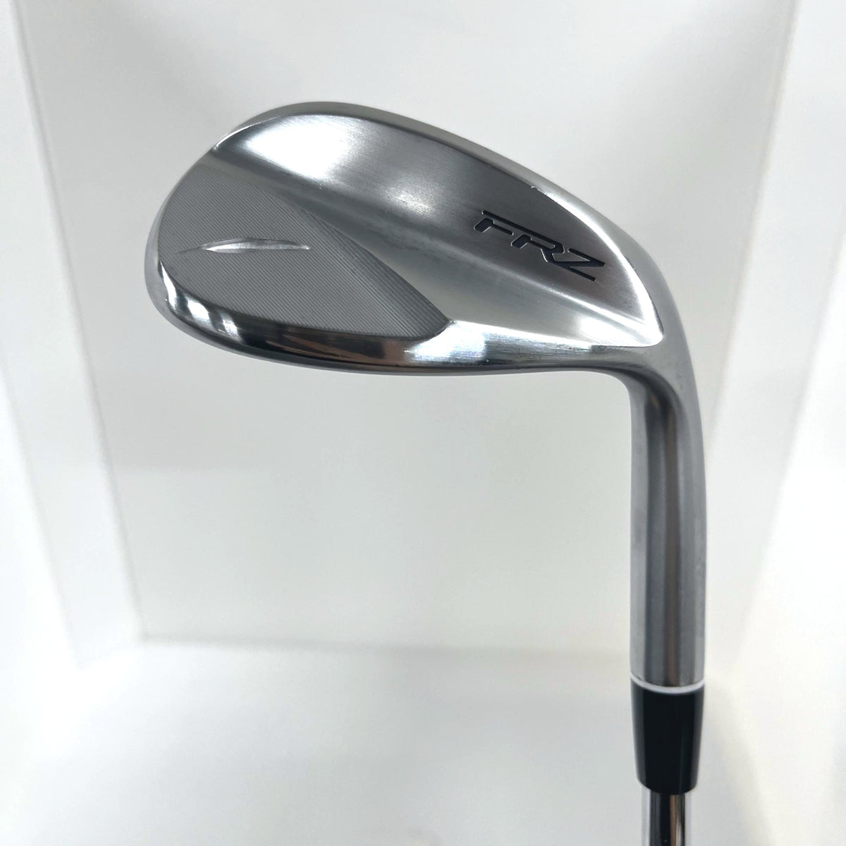 Fourteen Wedge FRZ Pearl Satin 48° TS-101w