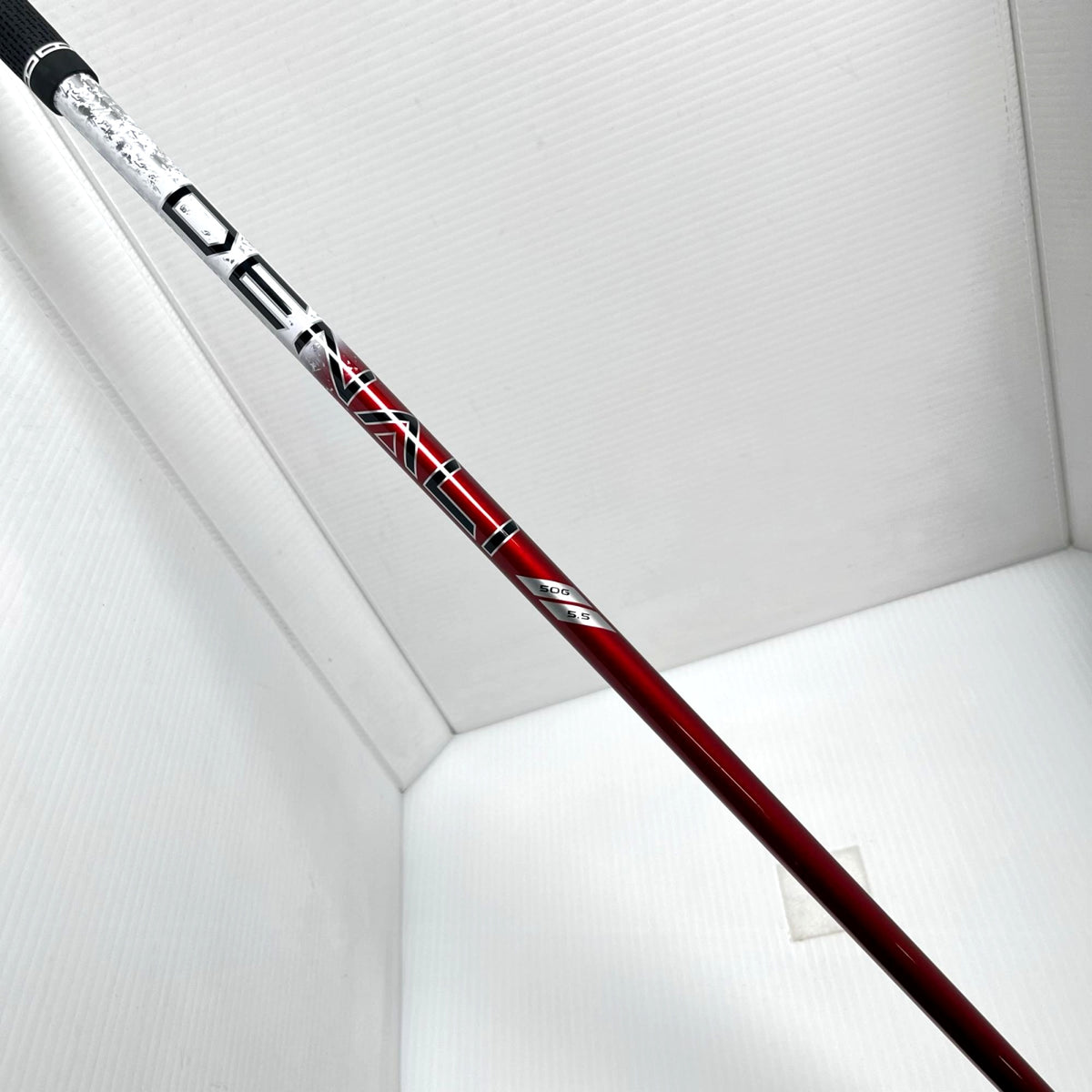 Titleist Fairway GT2 18° Stiff PROJECT X DENALI RED 50