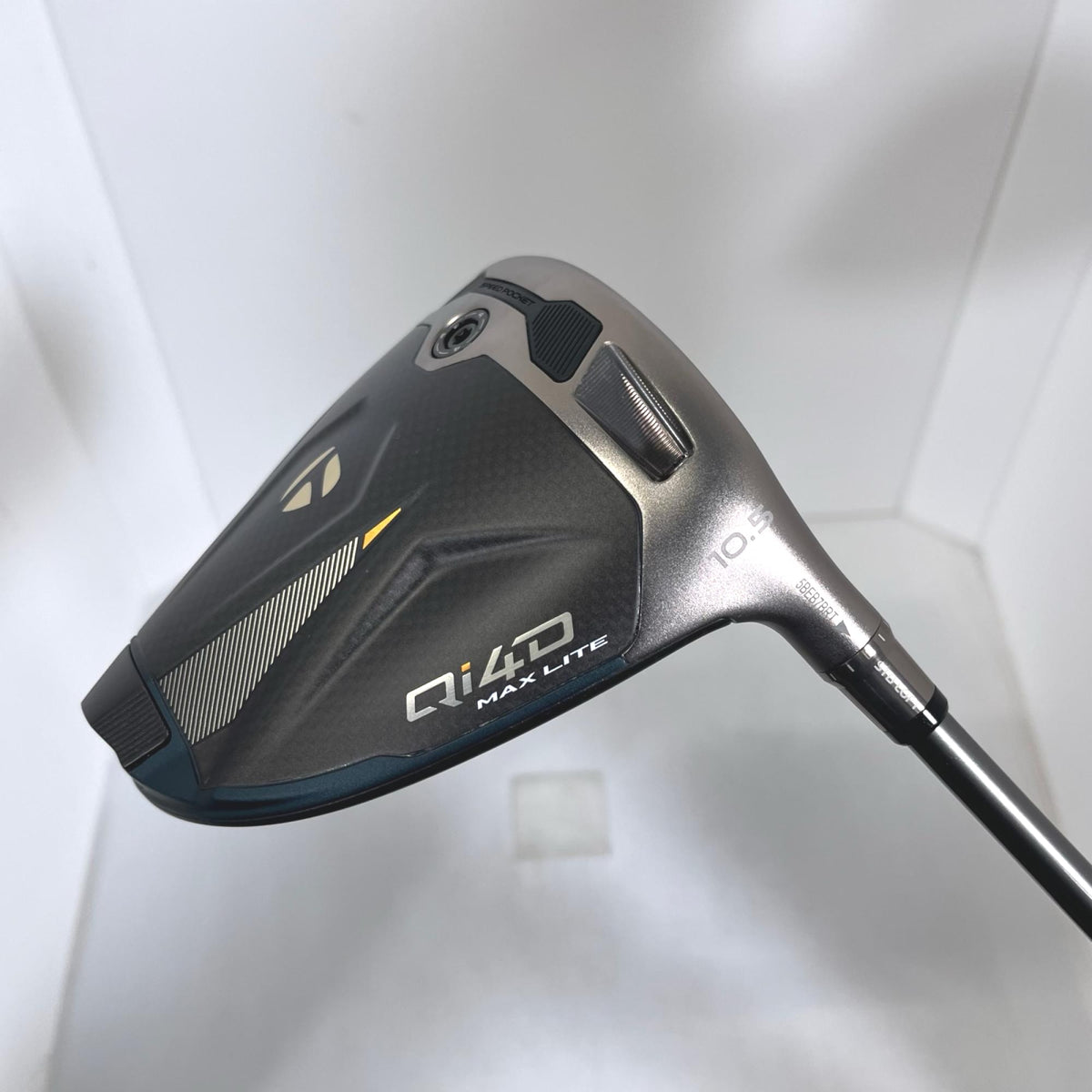 Taylormade Driver Qi4D MAX LITE 10.5° StiffRegular REAX MR40(Qi4D DR)