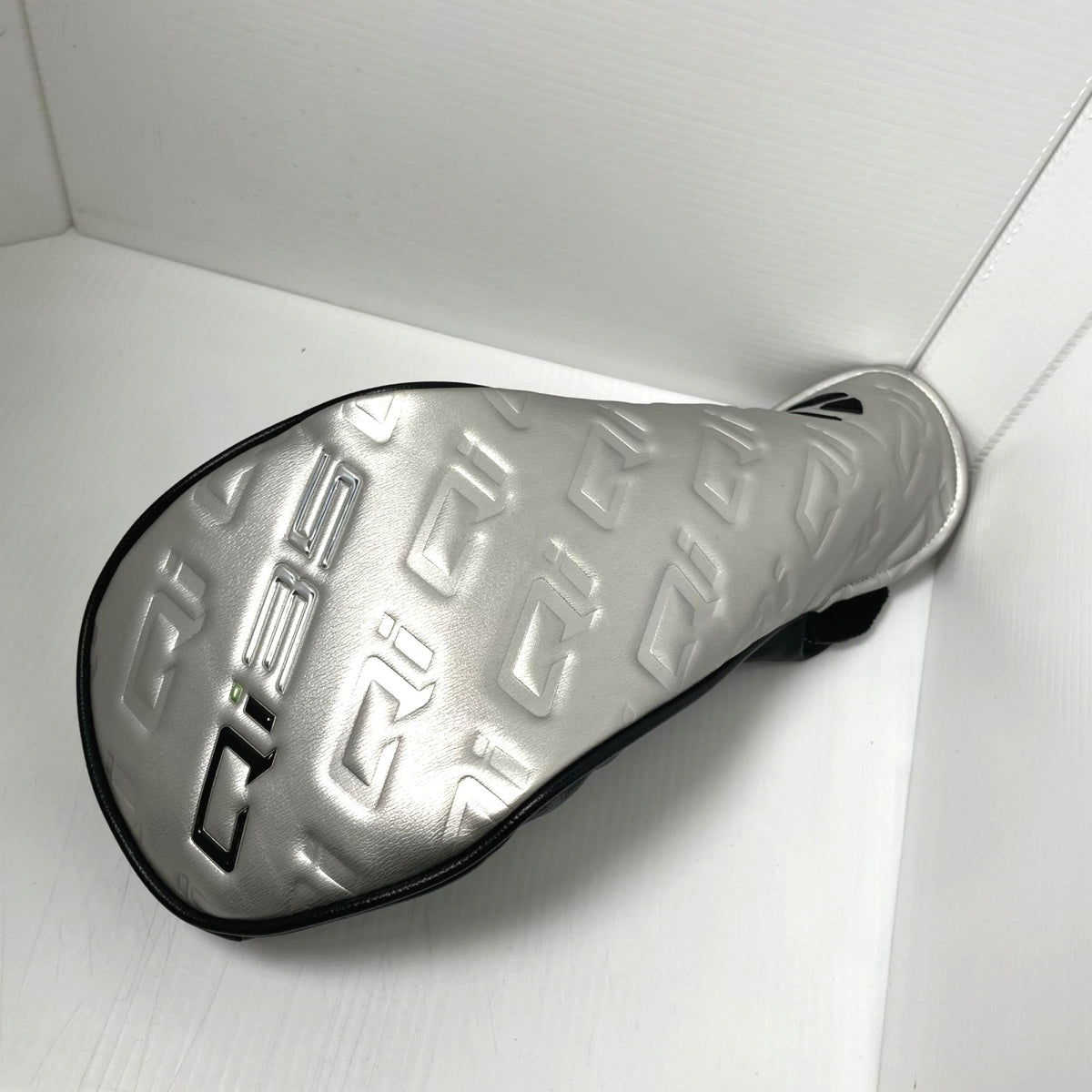 Taylormade Driver Qi35 LS 10.5° Stiff Diamana BB 43