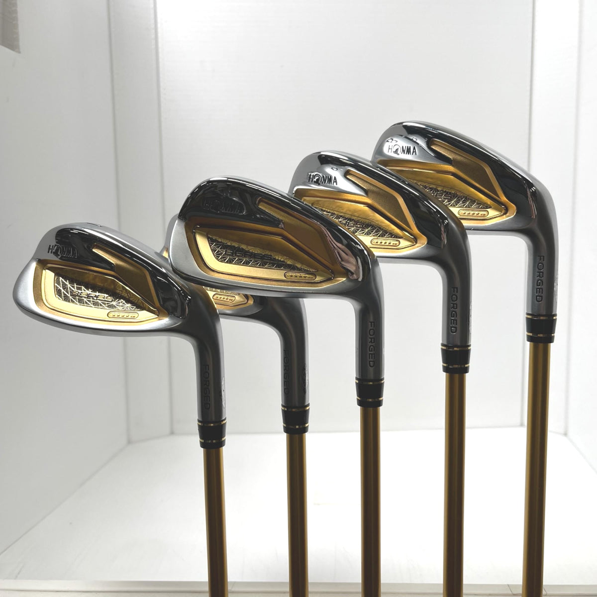 Honma Golf Iron Set BERES (2026) 4S ARMRQ FLIGHT(IR) 5 pieces Men