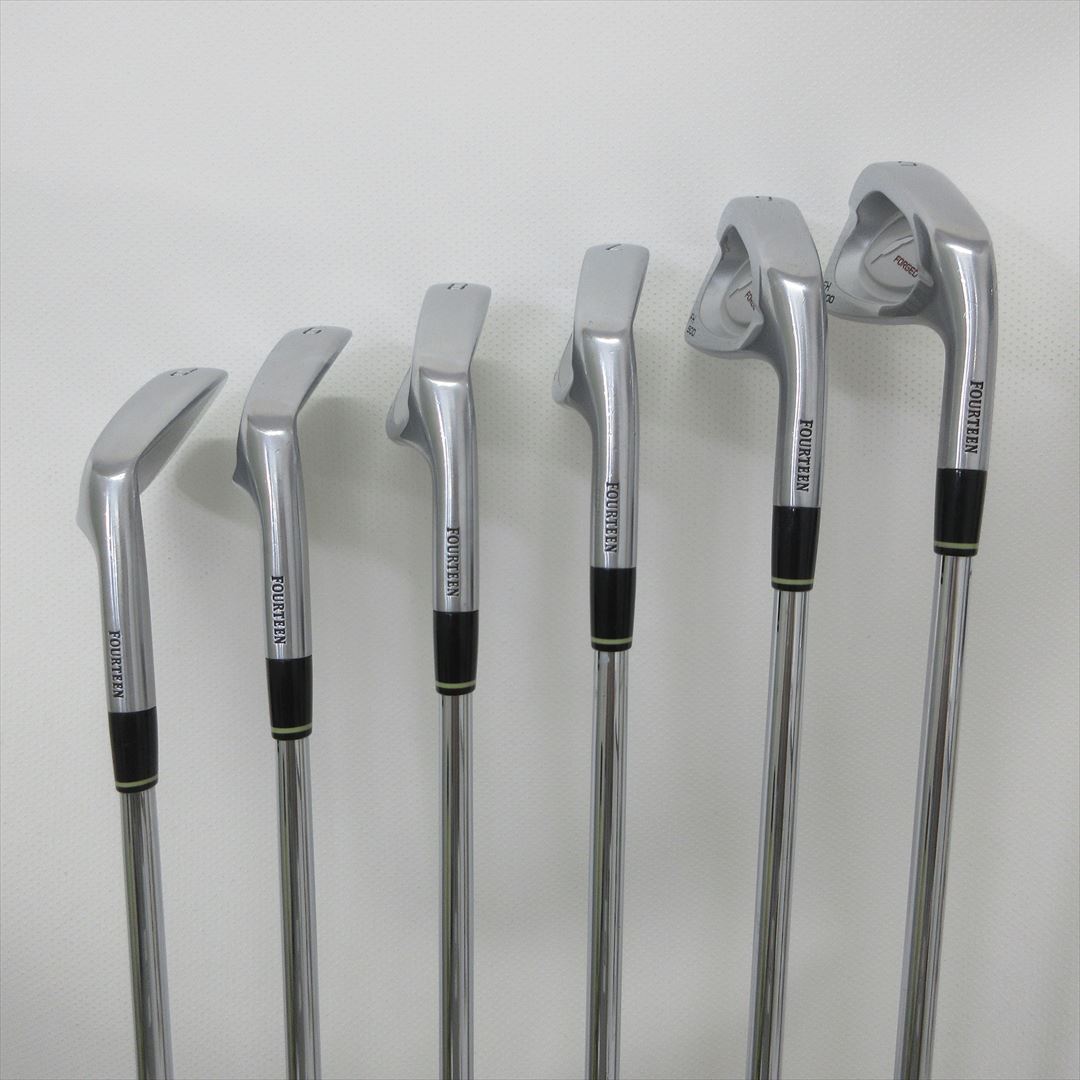 Fourteen Iron Set FH 900 FORGED Stiff Dynamic Gold S200 6 pieces