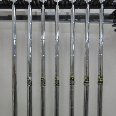 Bridgestone Iron Set TOUR B 200MB Stiff Dynamic Gold S200 7 pieces