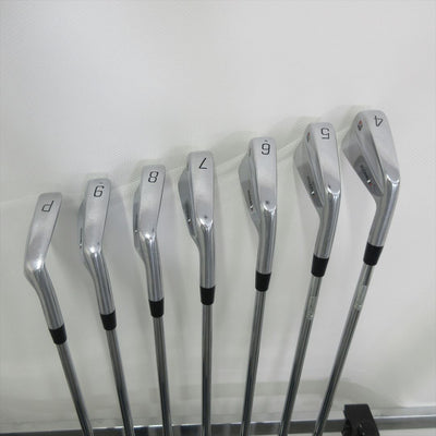 Bridgestone Iron Set TOUR B 200MB Stiff Dynamic Gold S200 7 pieces