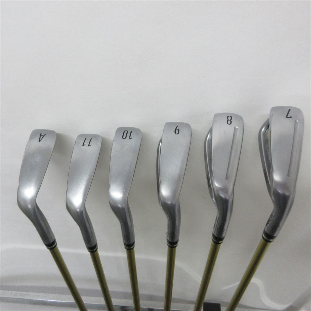 HONMA Iron Set BERES07 StiffRegular 3S ARMRQ 47 6 pieces