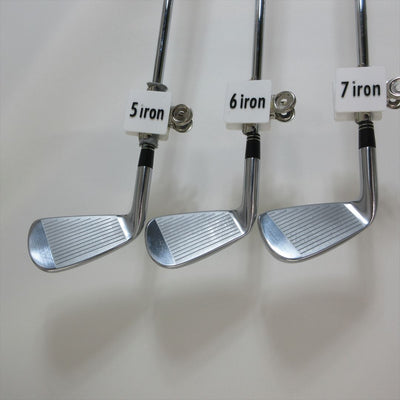 TaylorMade Iron Set R9 FORGED Stiff NS PRO 950GH 8 pieces