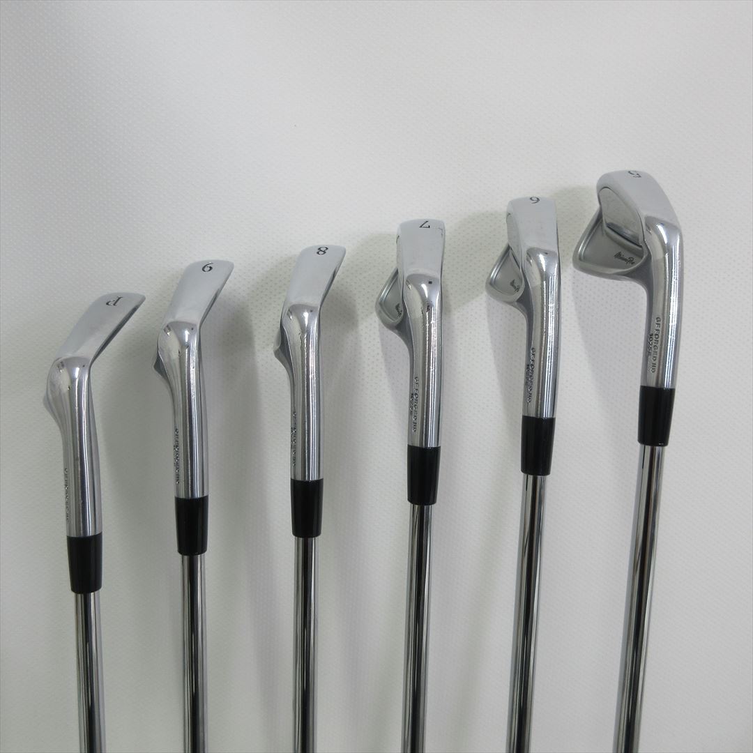 Mizuno Iron Set Mizuno Pro 520 Stiff Dynamic Gold S200 6 pieces