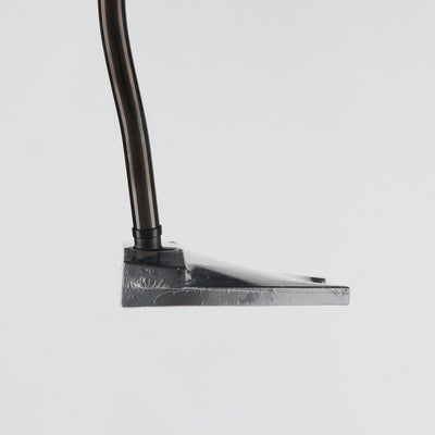 Odyssey PUTTER Brand New WHITE HOT BLACK SEVEN 34 inch