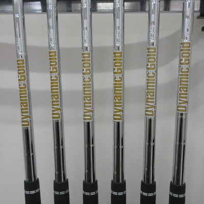 Ping Iron Set G425 Stiff Dynamic Gold 105 S200 6 pieces Dot Color Black