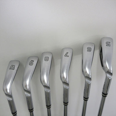 Ping Iron Set G425 Stiff Dynamic Gold S200 6 pieces Dot Color Black