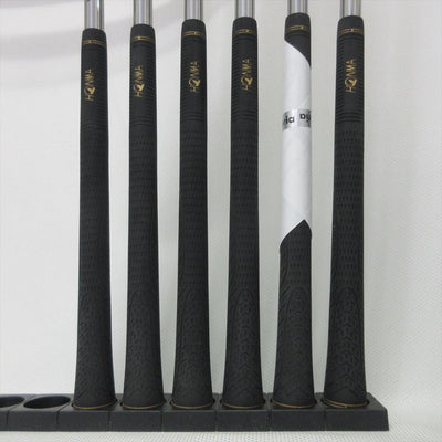 HONMA Iron Set BERES BLACK Regular VIZARD for TW 757 50 6 pieces