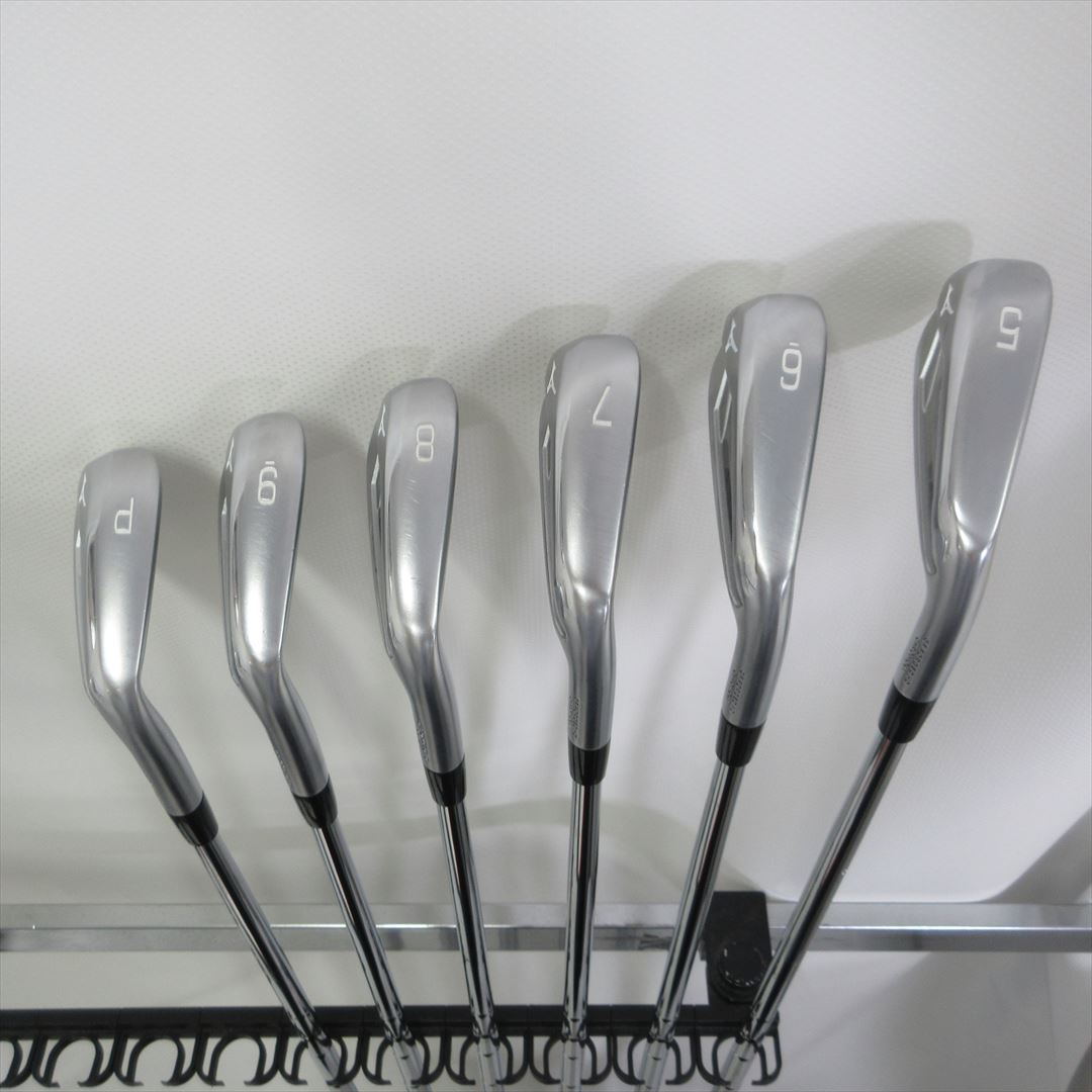 Mizuno Iron Set JPX 923 FORGED Stiff Dynamic Gold 105 S200 6 pieces