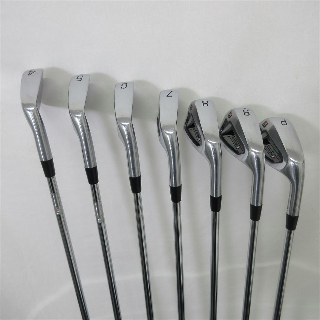 Bridgestone Iron Set TOUR B 202CBP Stiff NS PRO MODUS3 TOUR105 7 pieces