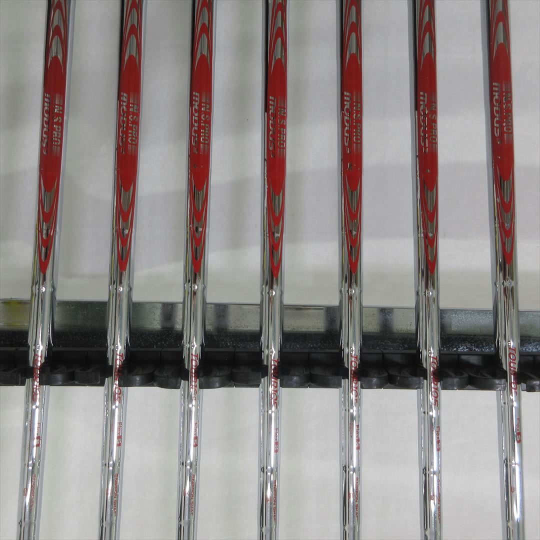 HONMA Iron Set TOUR WORLD TW737Vs Stiff NS PRO MODUS3 TOUR105 7 pieces