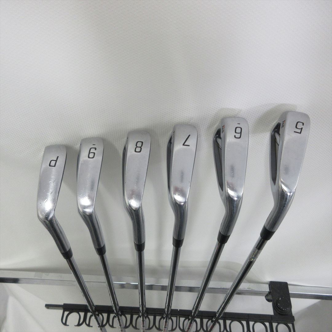 Bridgestone Iron Set TOUR B 202CBP Stiff NS PRO MODUS3 TOUR105 6 pieces