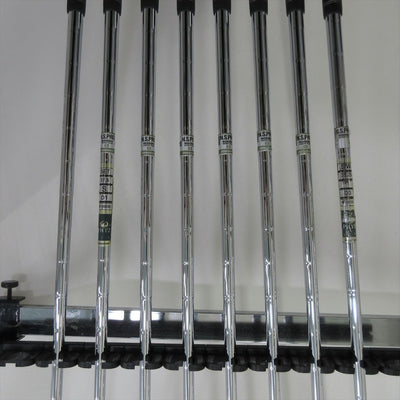 Bridgestone Iron Set PHYZ -2013 Stiff NS PRO 900GH Weight Flow 8 pieces