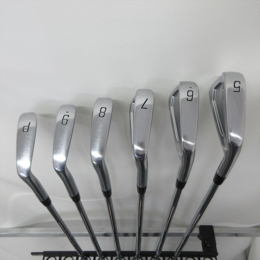 Bridgestone Iron Set TOUR B 201CB Stiff Dynamic Gold S200 7 pieces