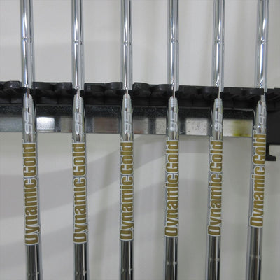 Fourteen Iron Set TB 7 FORGED Stiff Dynamic Gold 95 S200 6 pieces