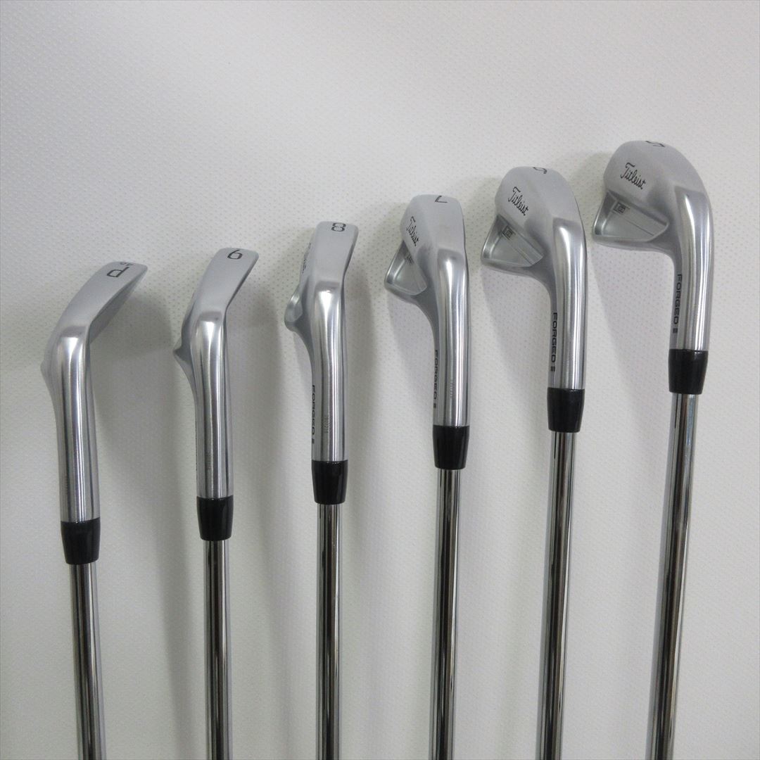 Titleist Iron Set Titleist T100(2023) Stiff Dynamic Gold S200 6 pieces