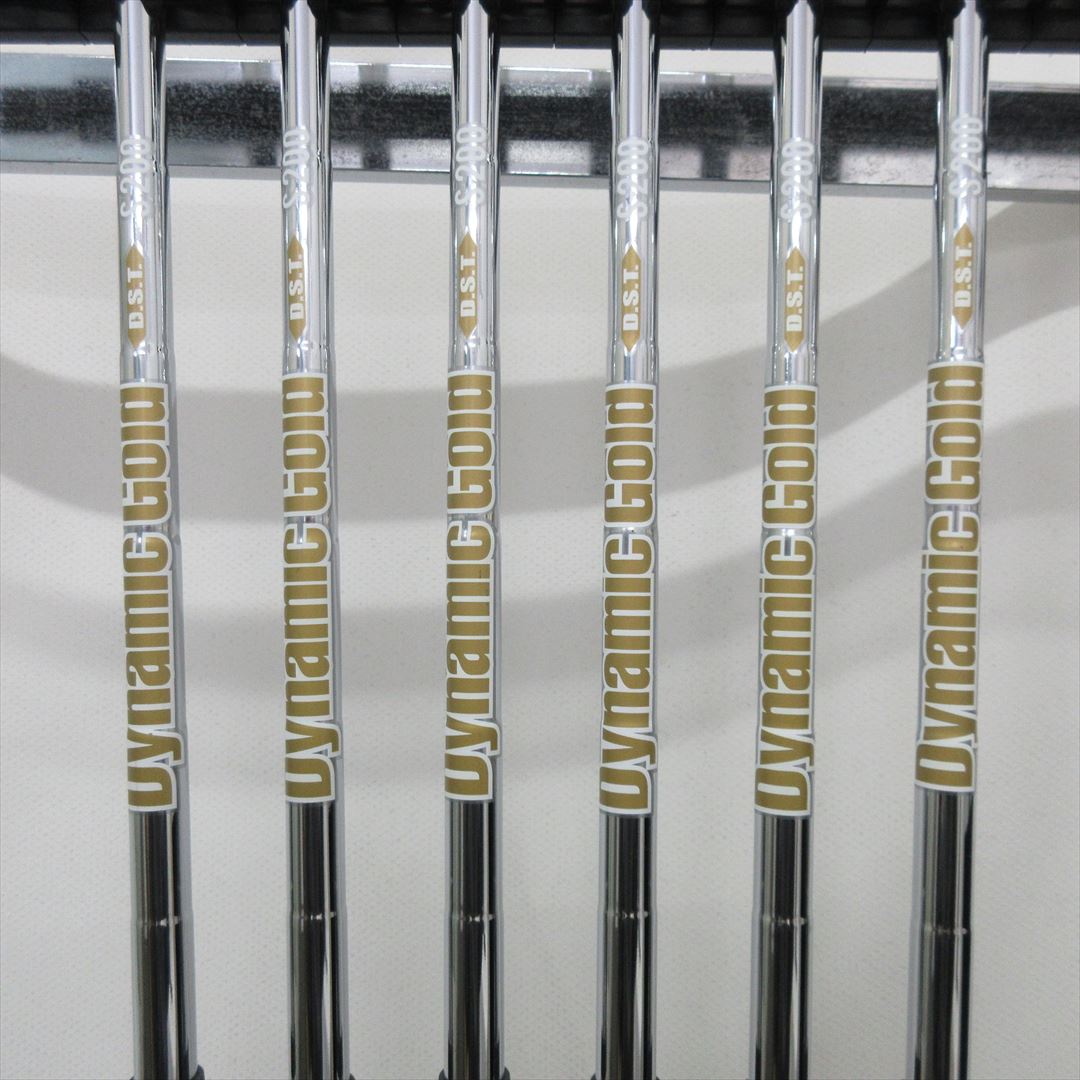 SRIXON Iron Set SRIXON Z-FORGED 2 Stiff Dynamic Gold D.S.T S200 6 pieces