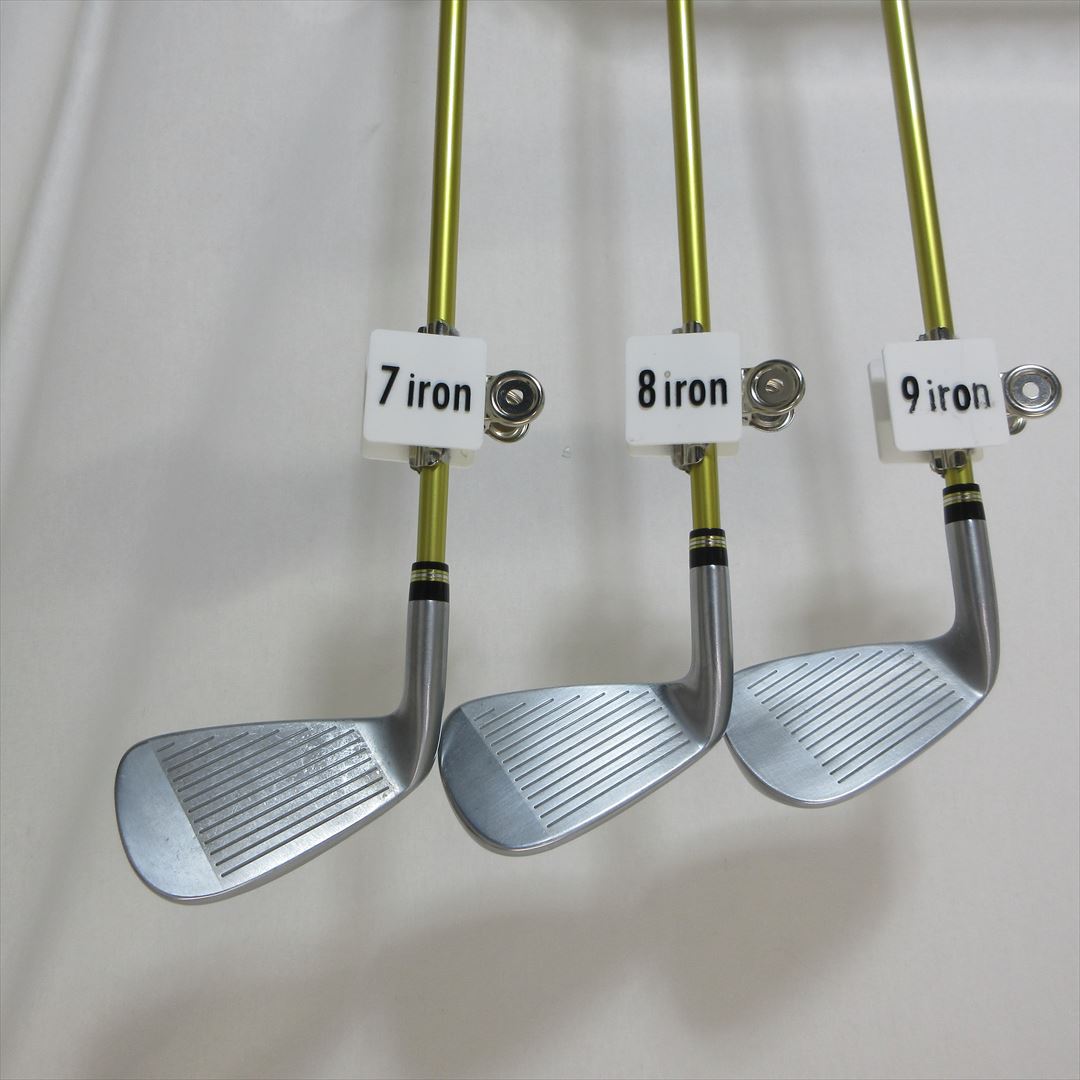 HONMA Iron Set BERES07 StiffRegular 3S ARMRQ 47 6 pieces