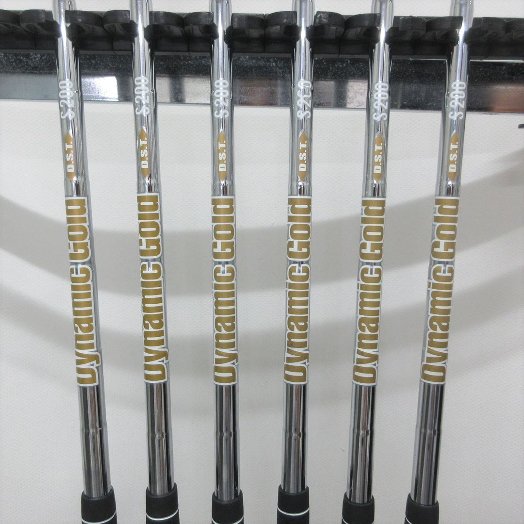 Dunlop Iron Set SRIXON ZX7 Mk 2 Stiff Dynamic Gold D.S.T S200 6 pieces