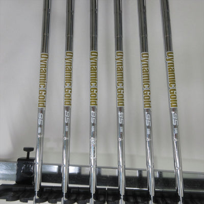 Mizuno Iron Set JPX 923 FORGED Stiff Dynamic Gold 95 S200 6 pieces