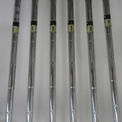 Ping Iron Set G425 Stiff Dynamic Gold S200 6 pieces Dot Color Black