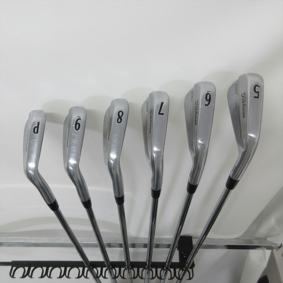 Titleist Iron Set Titleist MB 714 Stiff Dynamic Gold S200 6 pieces